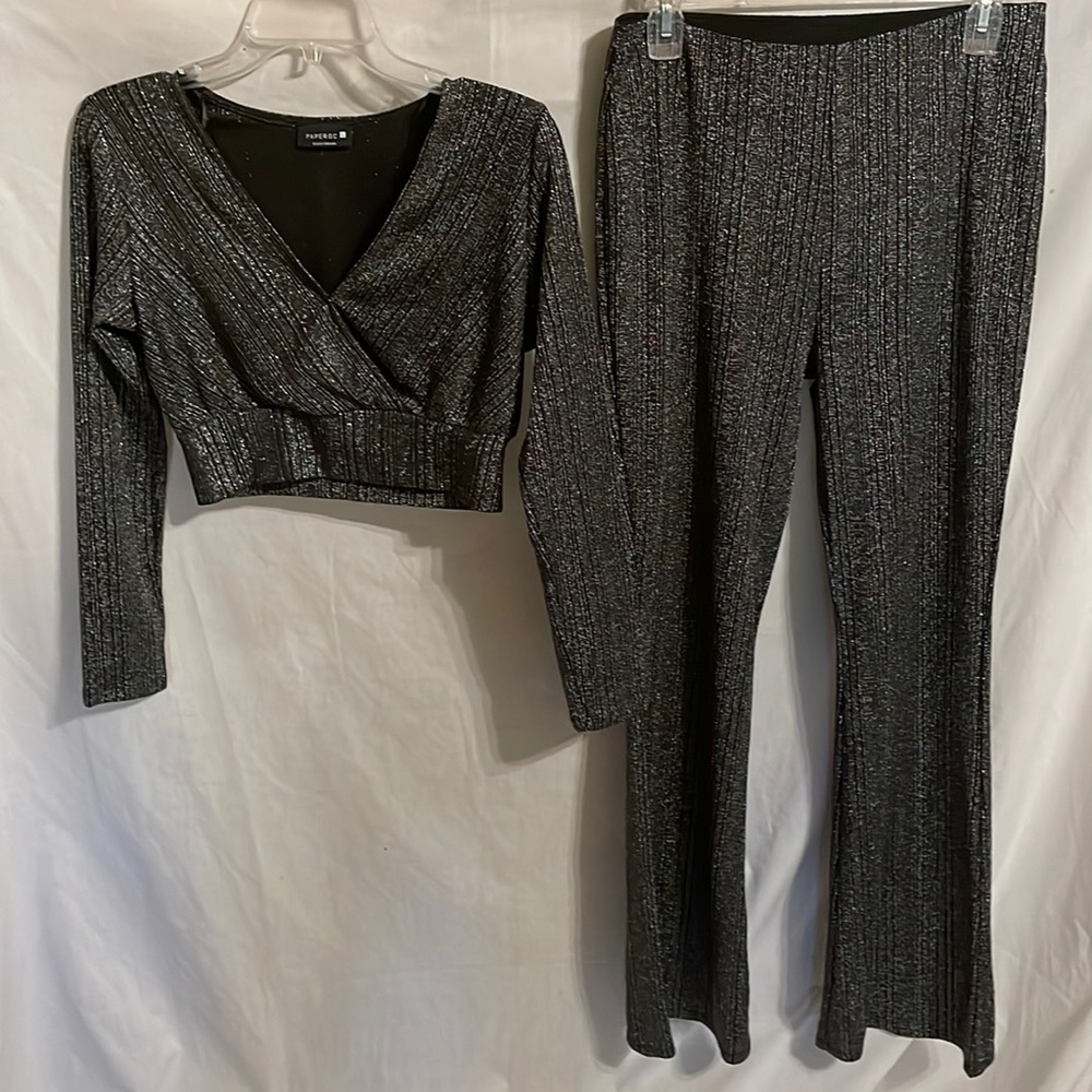 Paperoc Women’s Gray Silver Thread Dress Pants Midrift Blouse Size Large